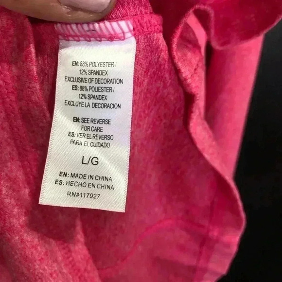 Reebok Quarter Zip Long Sleeve Pullover- Active Wear w/thumb hole,  Pink - L - Picture 7 of 8